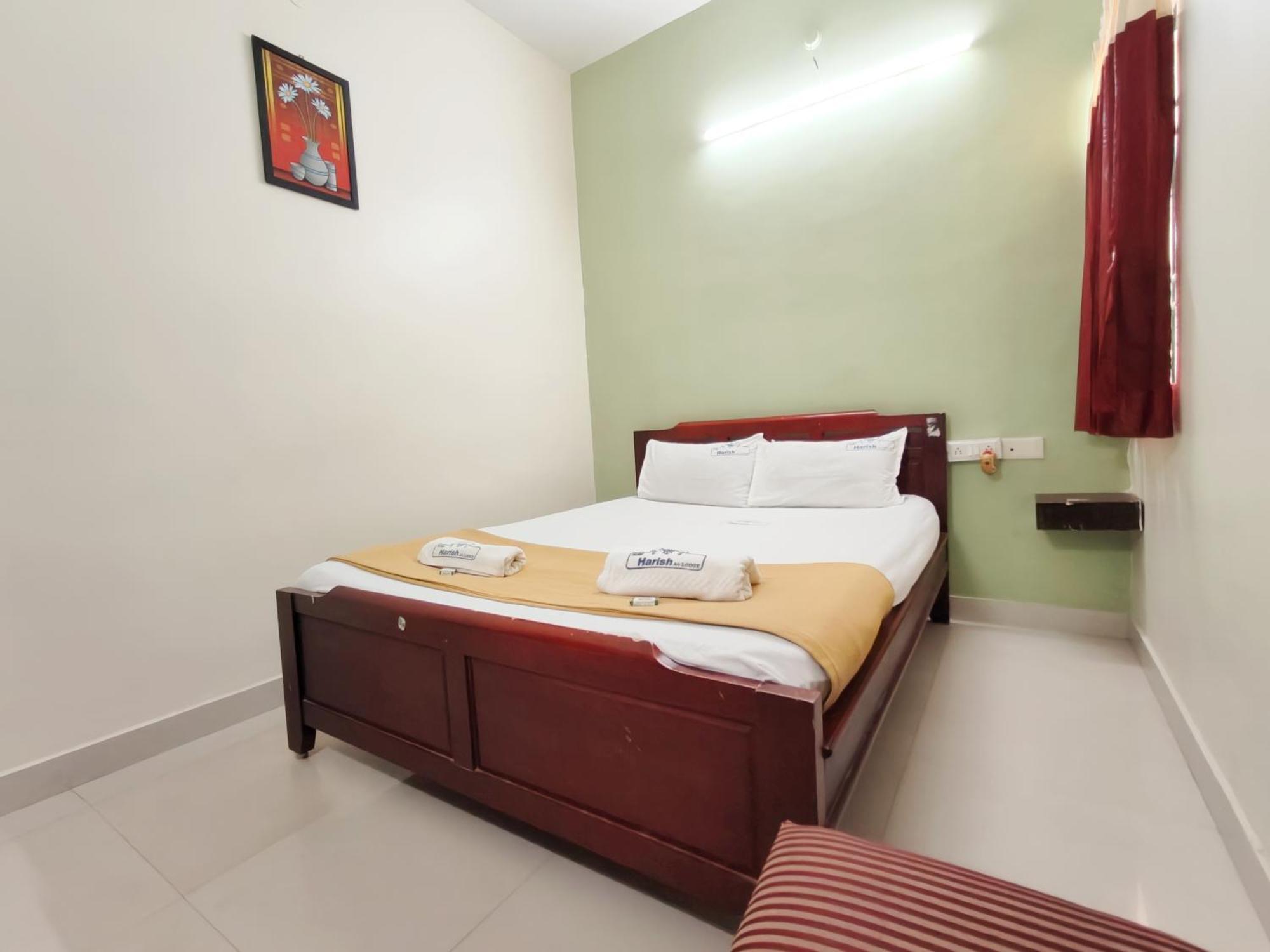 Hotel Harish Rameshwaram Exterior photo