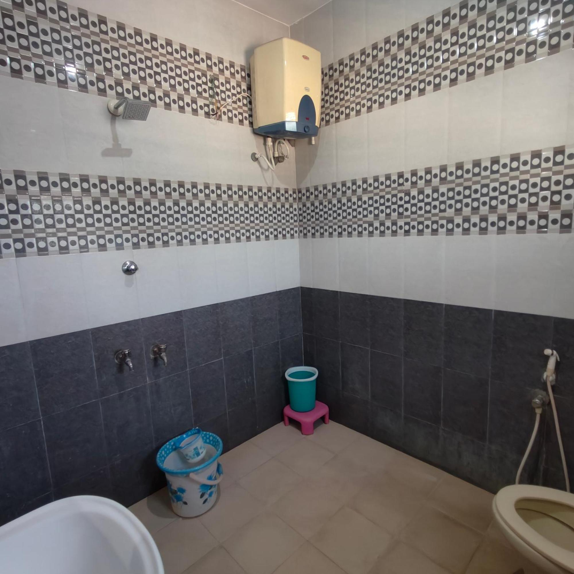 Hotel Harish Rameshwaram Exterior photo