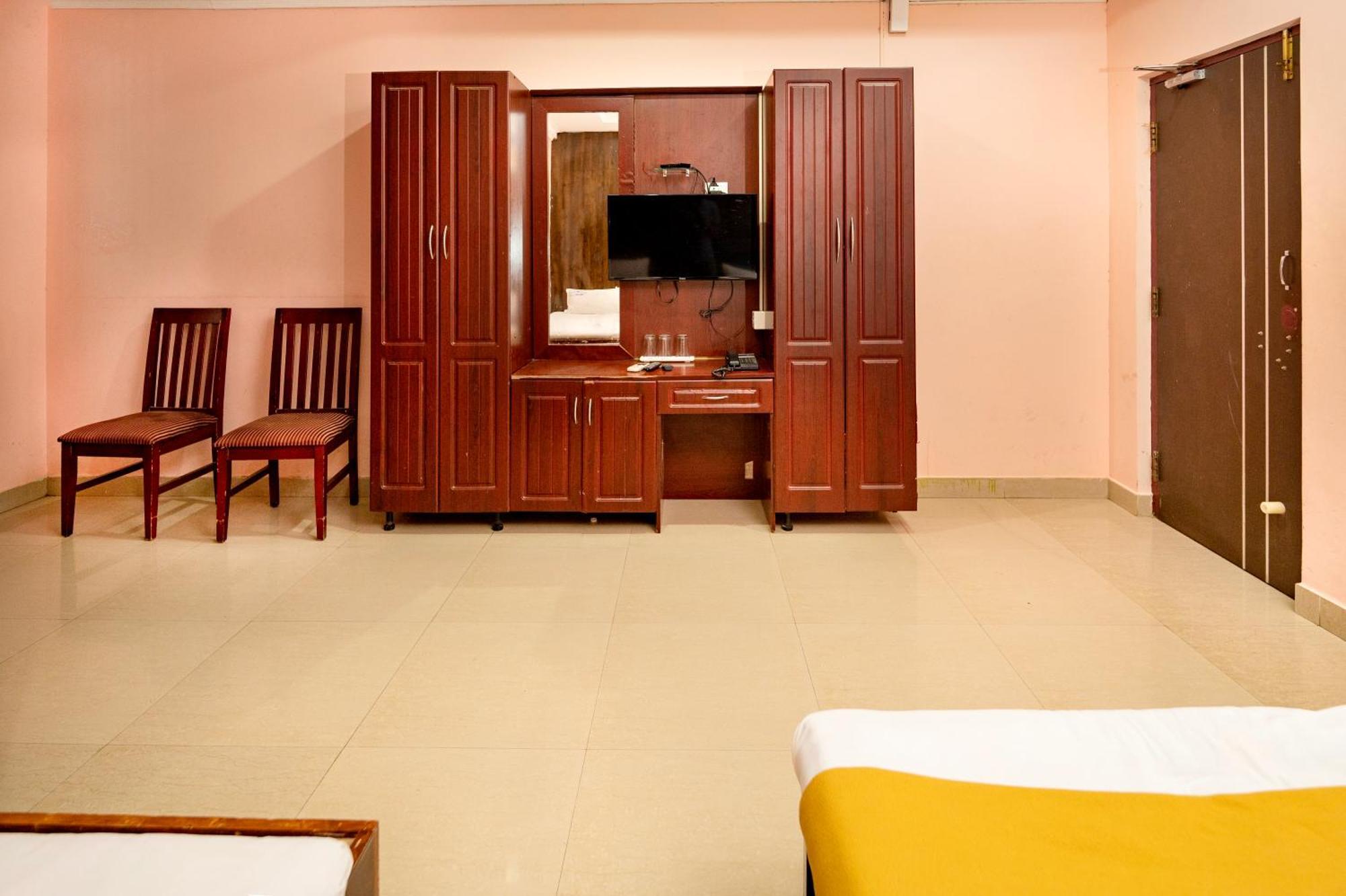 Hotel Harish Rameshwaram Exterior photo