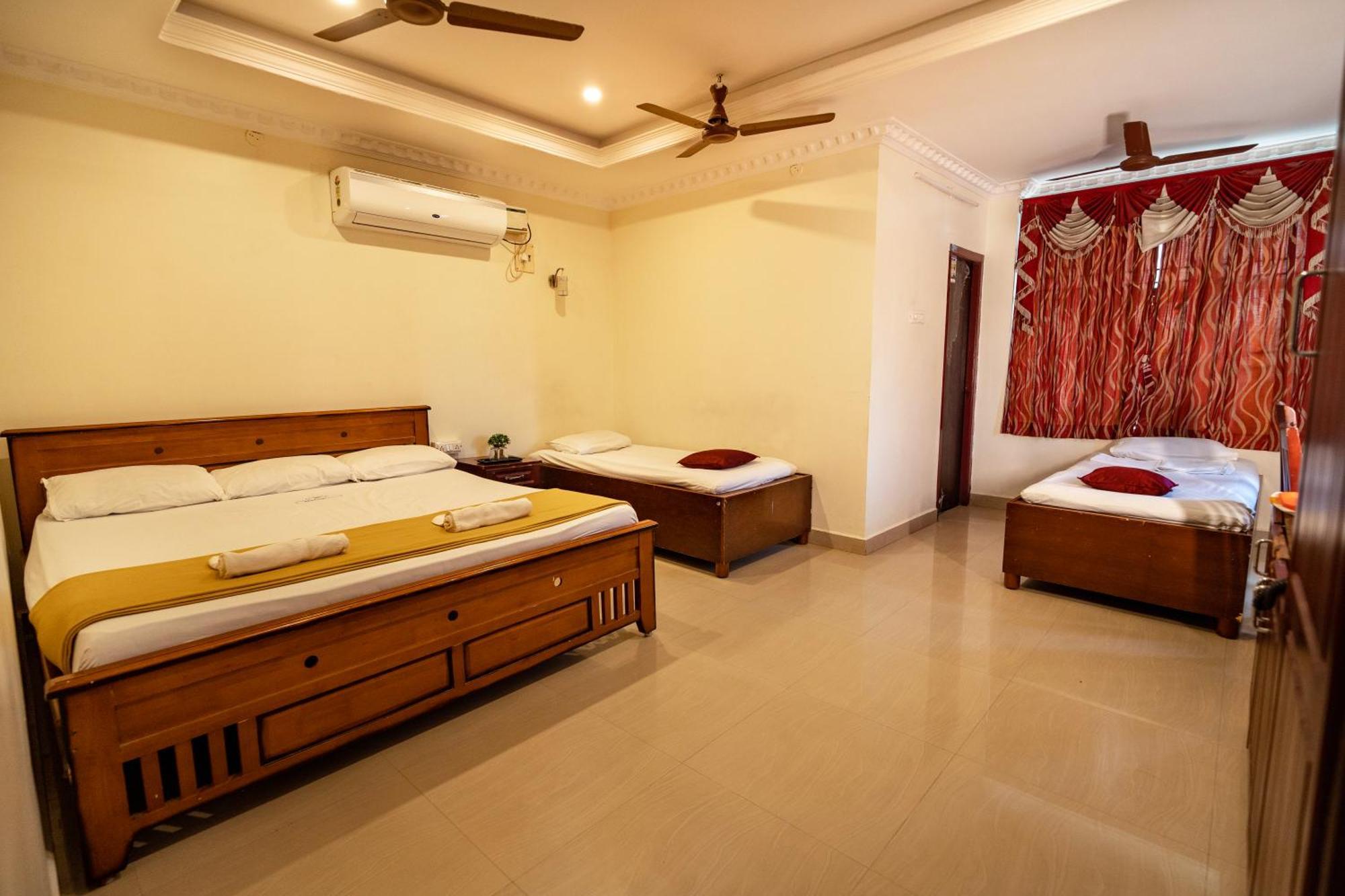 Hotel Harish Rameshwaram Exterior photo